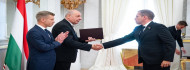 Photo of Sulyok Tamás csak azért is kitette a gratulációjáról készített közös fotóit a Tisza-kormány mind a 16 miniszterével