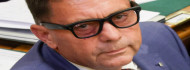 Photo of Pócs János szuperkém lett: kamerás Meta-szemüvegben ült be a Parlamentbe