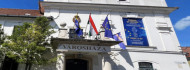Photo of Visszavonta a korábban a Szőlő utcai intézetben is dolgozó pedofil pap kitüntetését a szentendrei önkormányzat