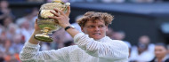 Photo of Jannik Sinner ötszörös Grand Slam-bajnok, megvédte a címét Wimbledonban