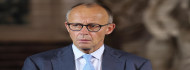 Photo of Derült égből villámcsapásként jött a botrány, Friedrich Merz kormányátalakítással mentené a tekintélyét